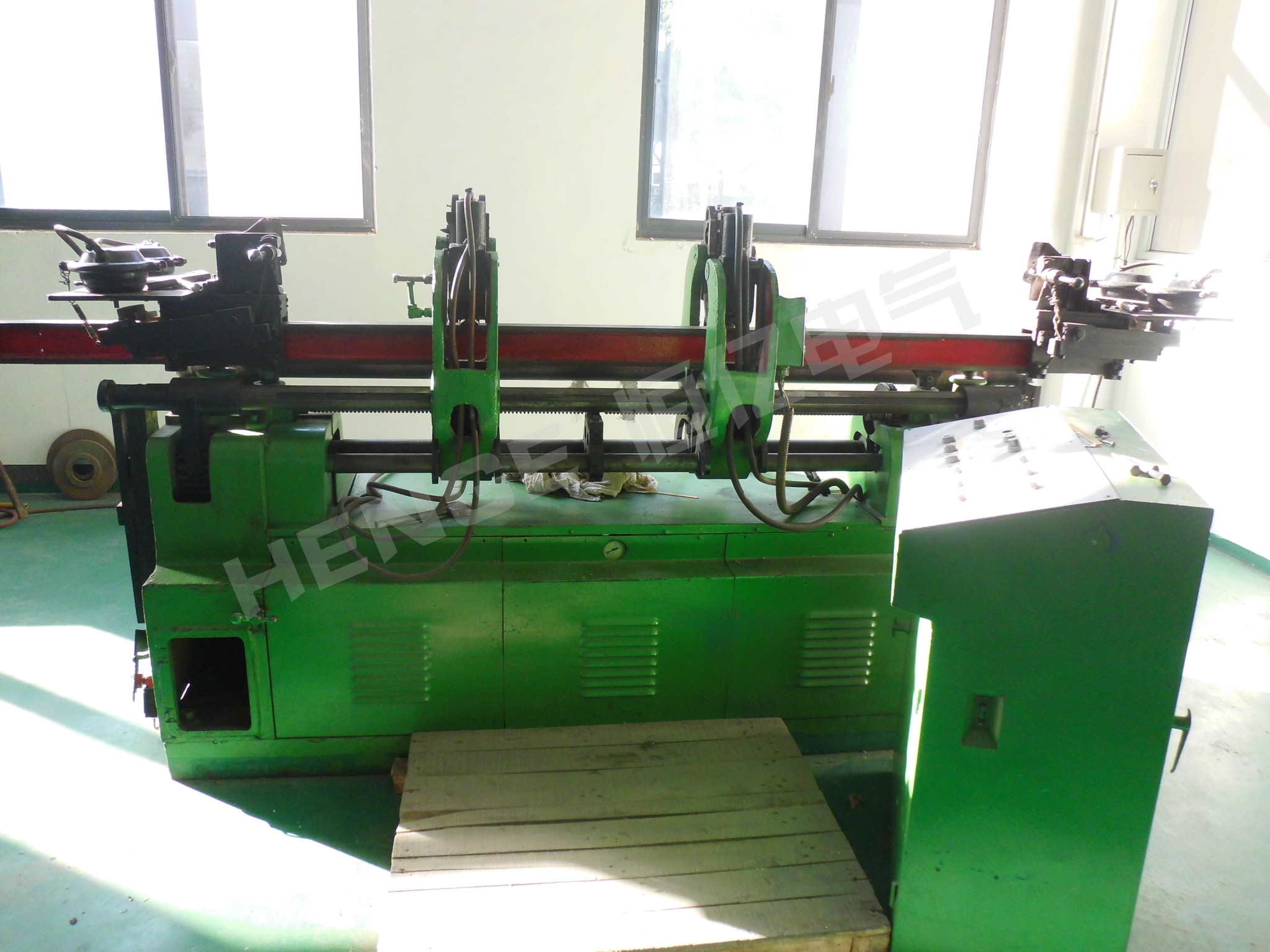 大型定子线圈涨型机